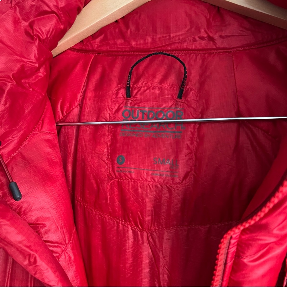 Outdoor Research - 800 Down Puffer Jacket - Picture 4 of 9